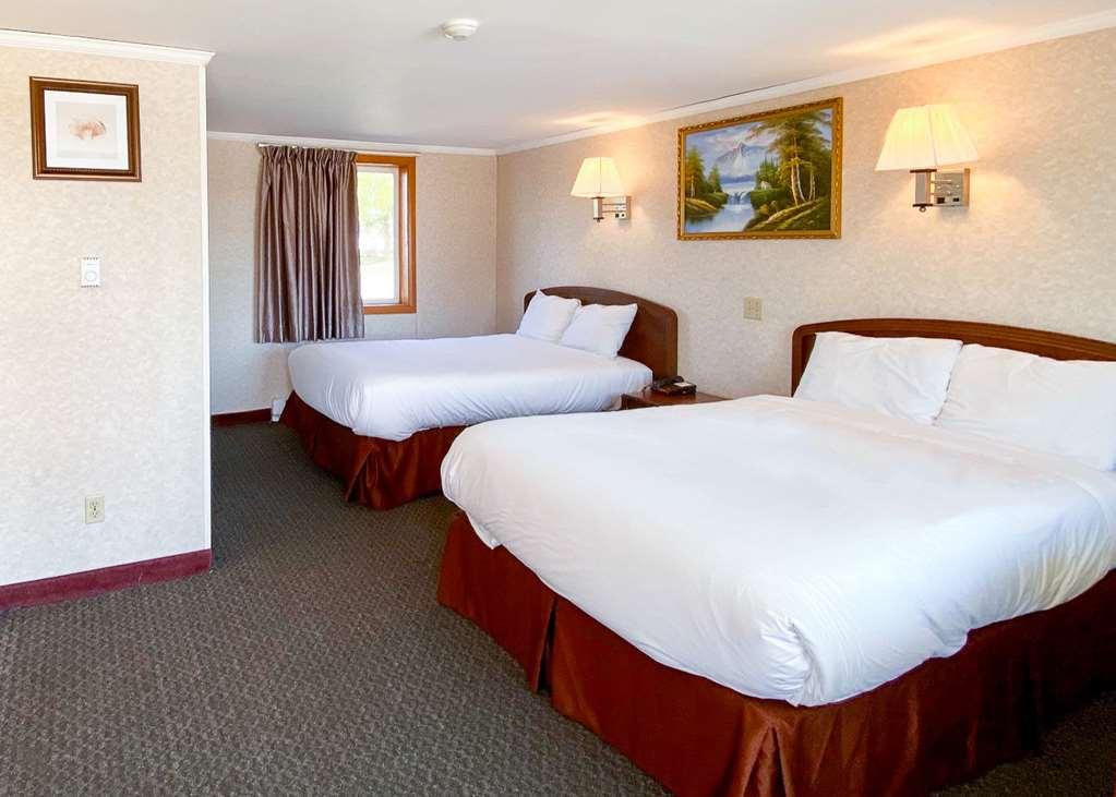America'S Best Value Inn & Suites/Hyannis Δωμάτιο φωτογραφία