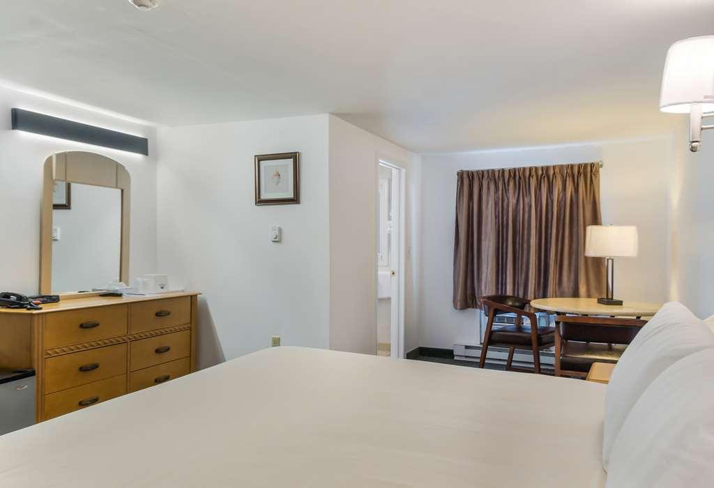 America'S Best Value Inn & Suites/Hyannis Δωμάτιο φωτογραφία