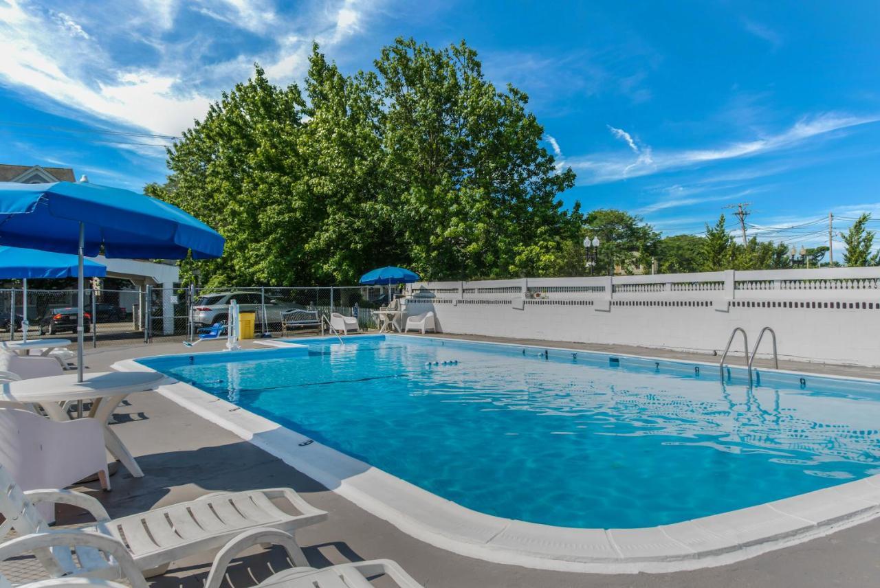 America'S Best Value Inn & Suites/Hyannis Εξωτερικό φωτογραφία
