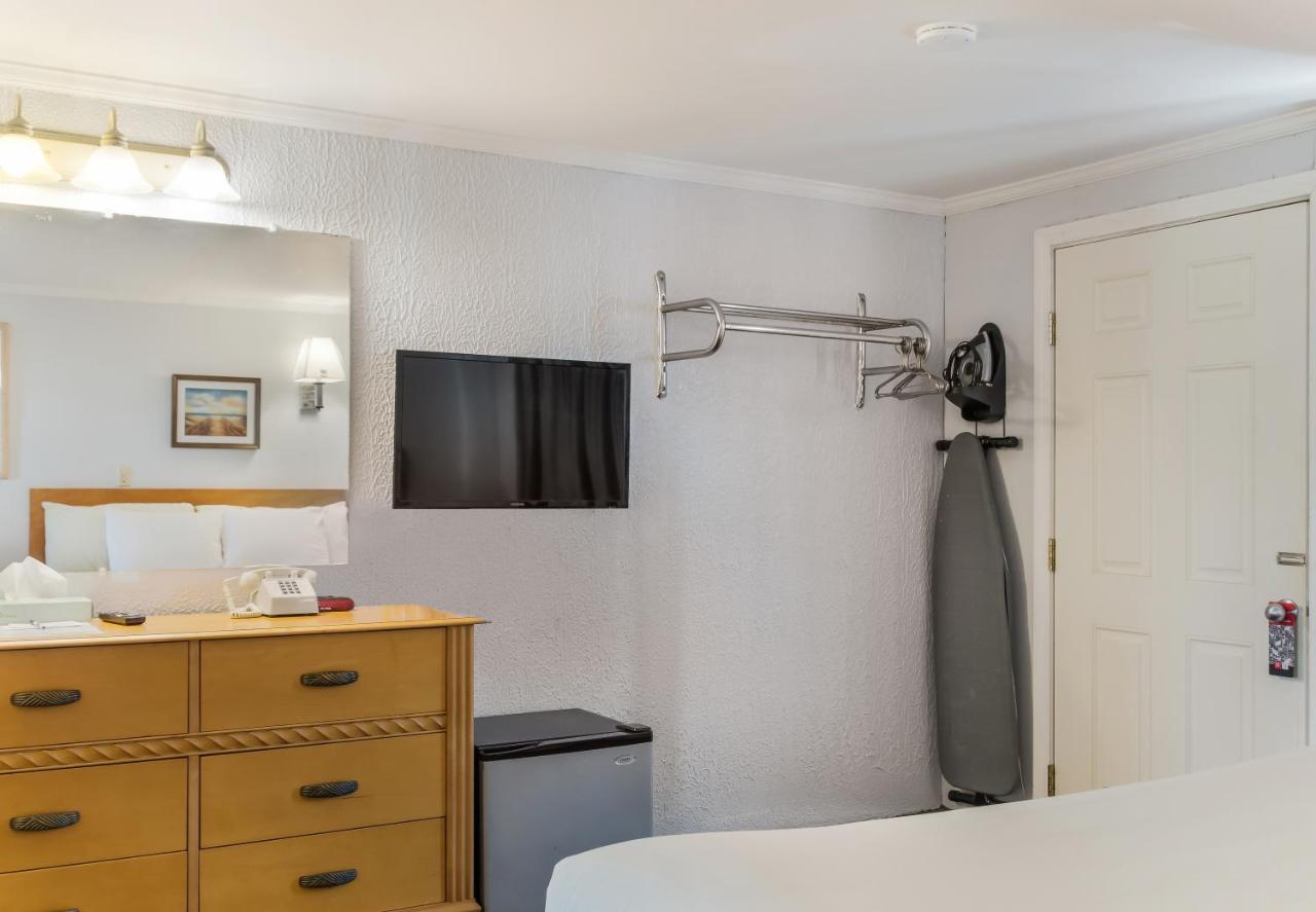 America'S Best Value Inn & Suites/Hyannis Εξωτερικό φωτογραφία