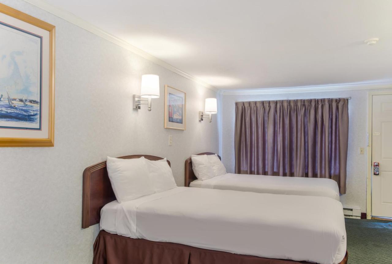 America'S Best Value Inn & Suites/Hyannis Εξωτερικό φωτογραφία