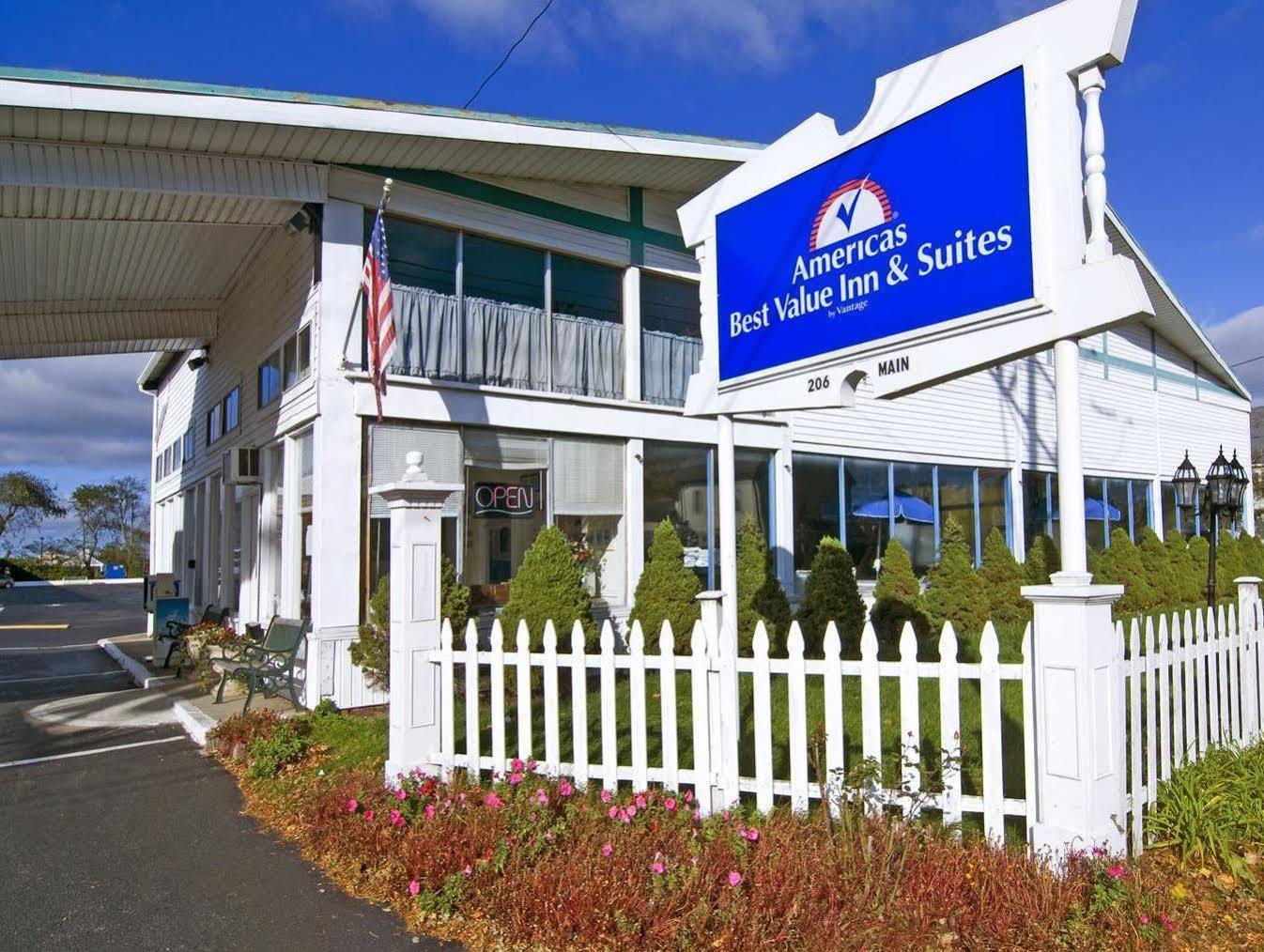 America'S Best Value Inn & Suites/Hyannis Εξωτερικό φωτογραφία